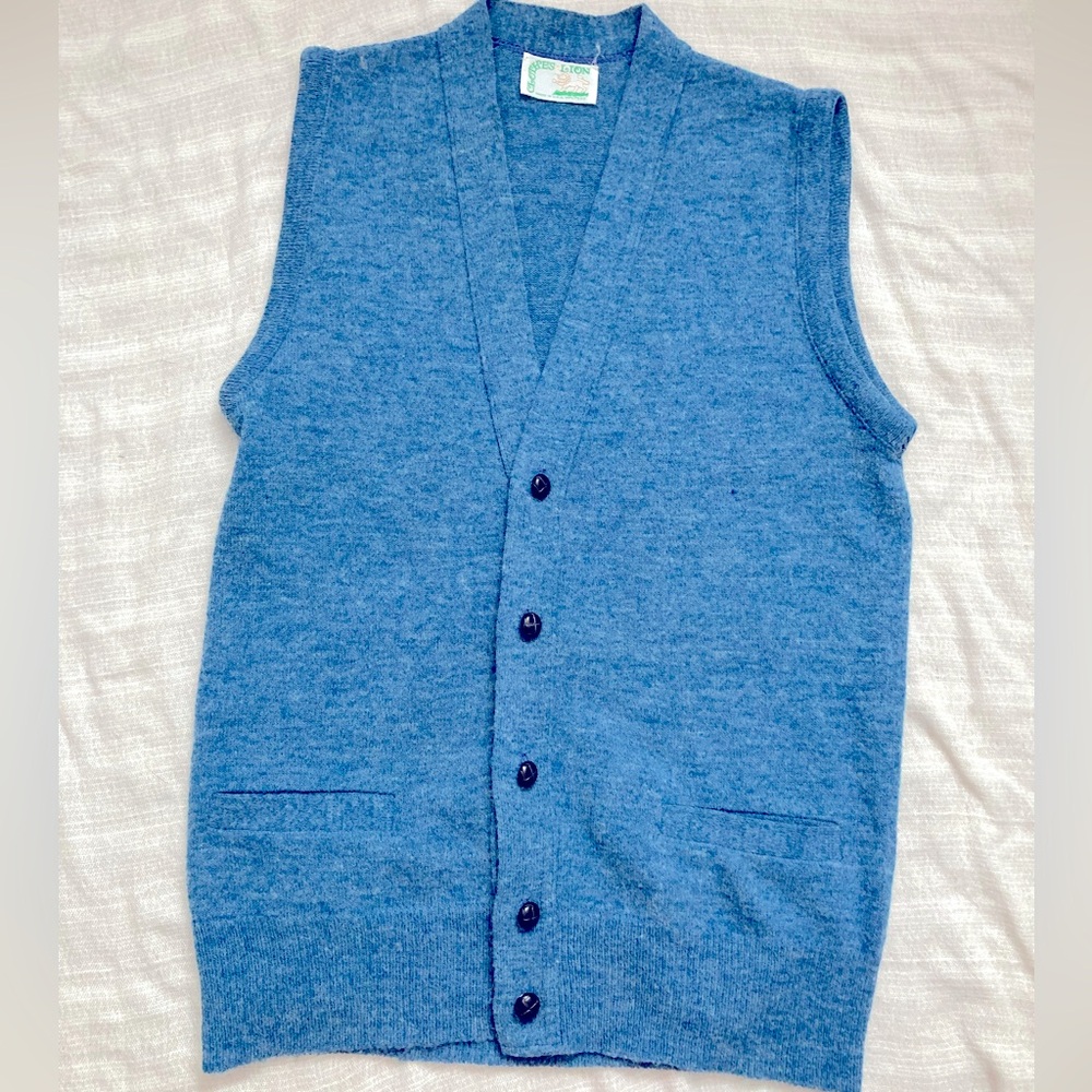 Vintage 90s Clothes Lion Blue Button Sweater Vest Medium Made In USA Grandpa‎